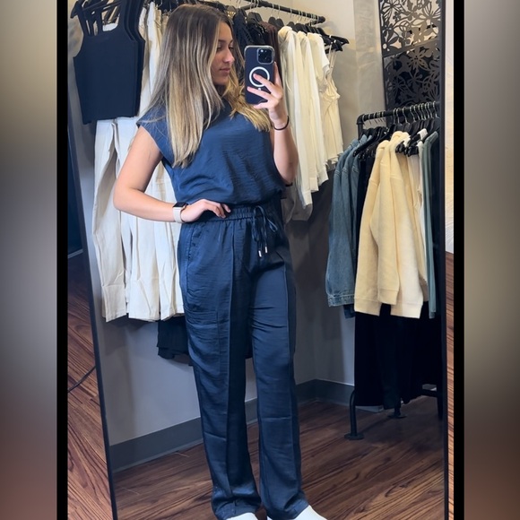 Skies are Blue Silky joggers m - Picture 3 of 3